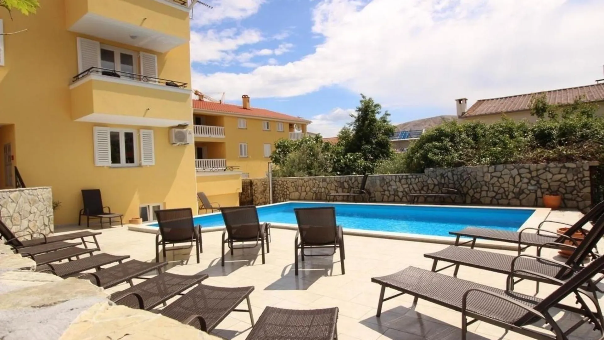 Apartment Appartement In Baska Mit Eigenem Balkon Croatia